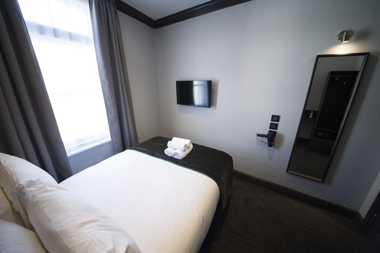 เดอะ ดยุค รูมส์ ลอนดอน Bed & Breakfast ภายนอก รูปภาพ
